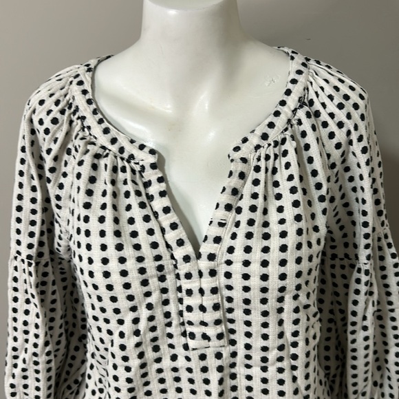Velvet by Graham and Spencer White Black Embroidered Polka Dot Blouse XS - Picture 4 of 15